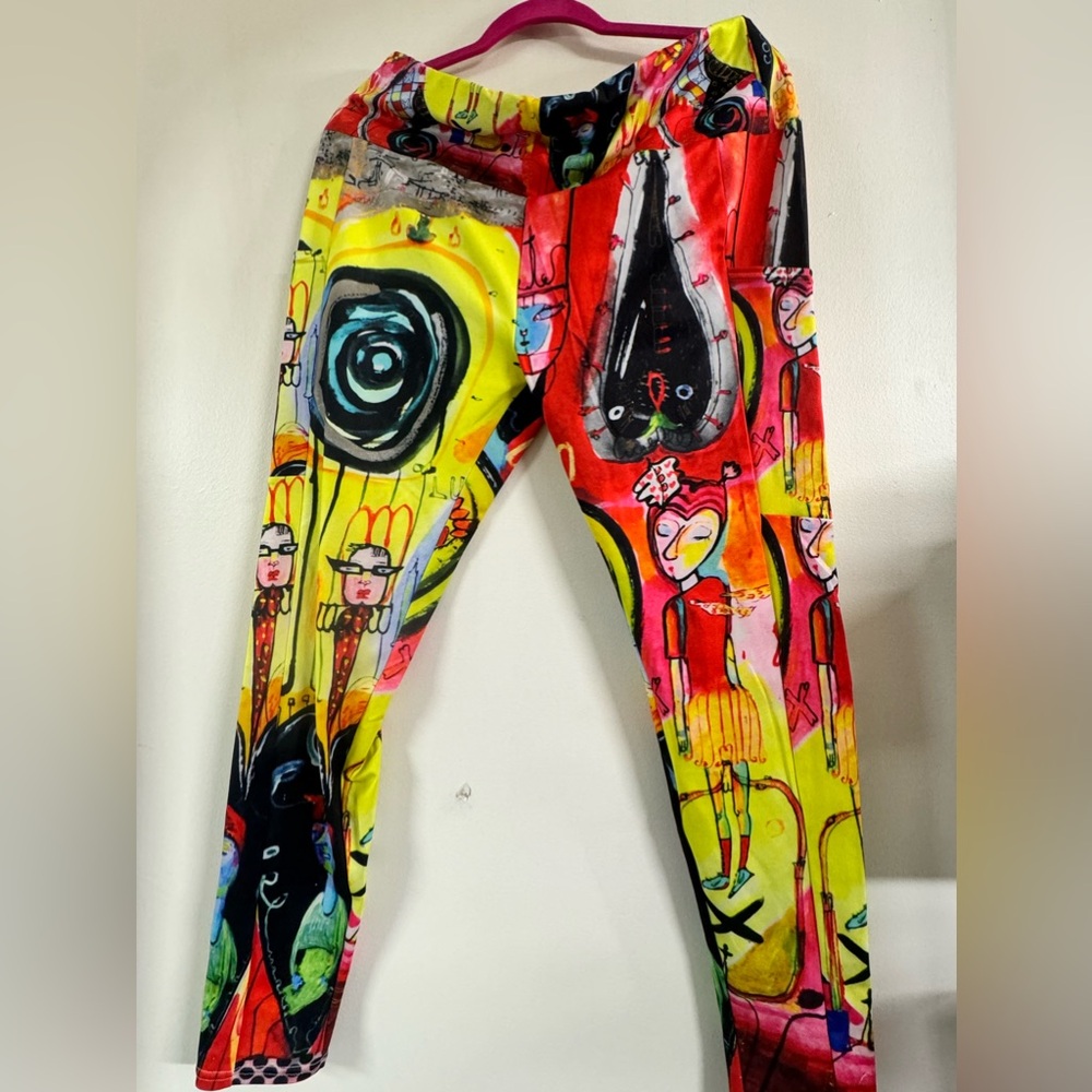 Fun hand painted Wendy Costa Leggings plus size with pockets